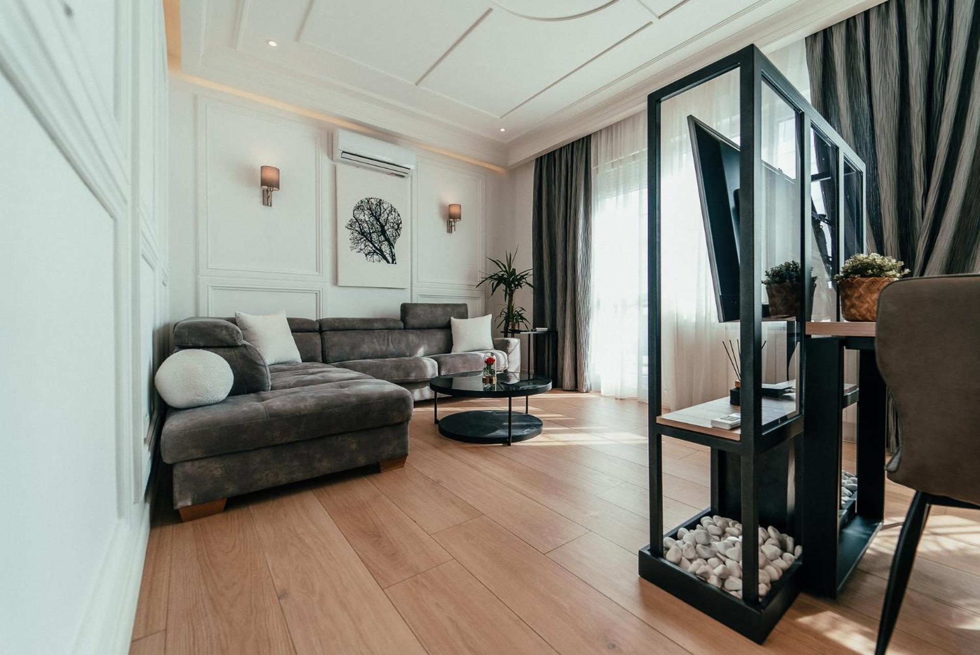 Biarritz Luxury Apartments Белград Екстер'єр фото